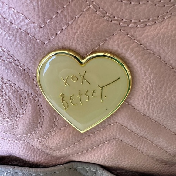 BETSEY JOHNSON Pink & Gray Large Zipper Diaper Bag 16" x 13" x 6" Roses - Picture 3 of 11